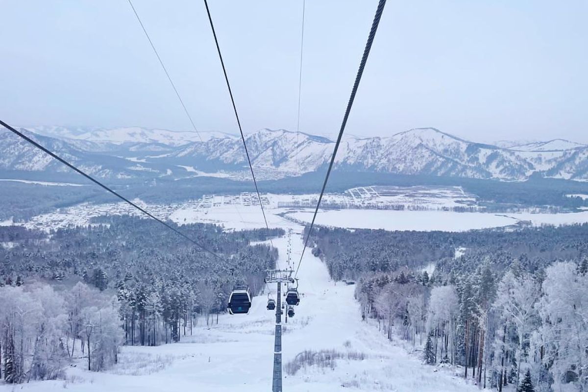Завтрак с элементами алтайской национальной кухни + экскурсия на Камышлинский водопад +ВК Манжерок