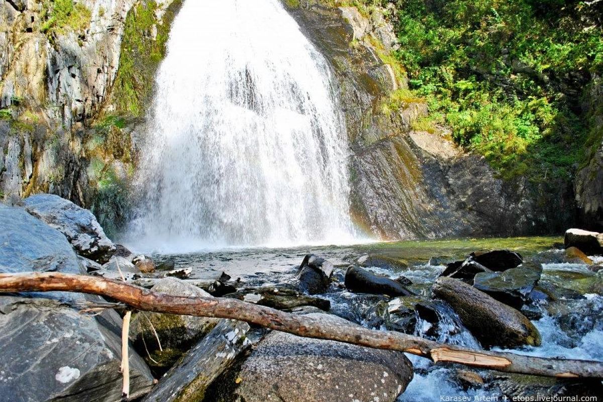 Телецкое озеро "По 5 водопадам с посещением поселка Яйлю", экскурсия