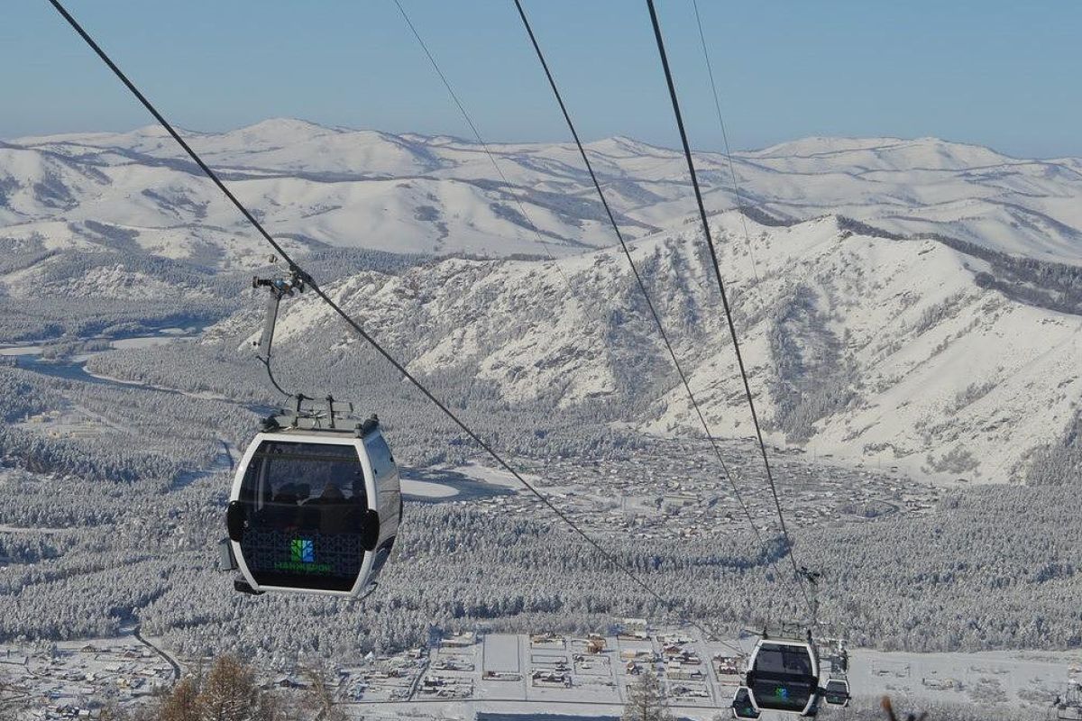 Завтрак с элементами алтайской национальной кухни + экскурсия на Камышлинский водопад +ВК Манжерок