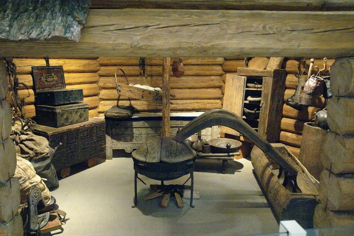 Дегустация национальных алтайских блюд в этнокафе с каем + обзорная экскурсия  по Горно-Алтайску с посещением Национального музея им. А.В. Анохина, экскурсия