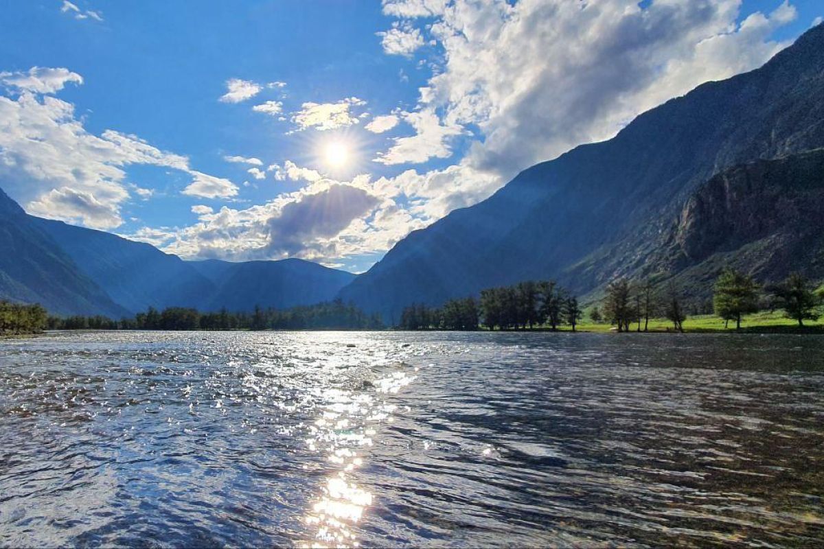 Визит Алтая